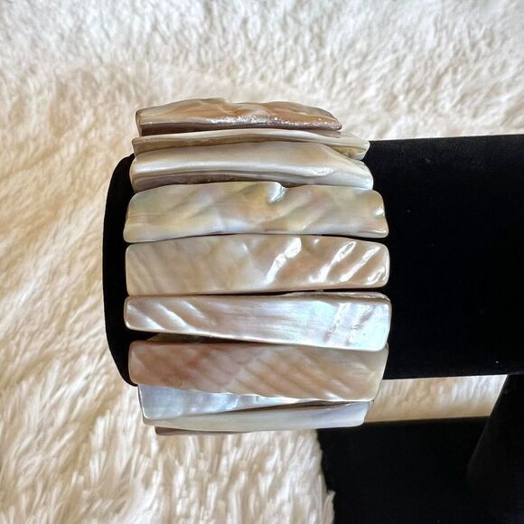 Abalone‎ Shell Mother of Pearl Stretch Elastic Bracelet Iridescent - Picture 1 of 12